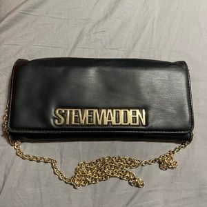 Steve Madden clutch